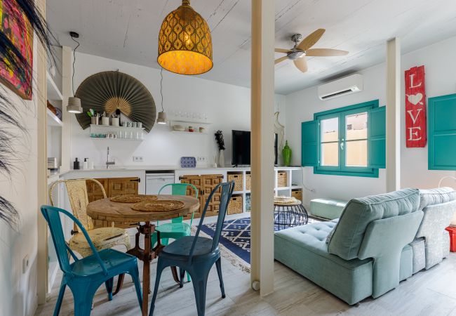 Hus i Málaga - !!!!!!!!0010 A Petite Maison Lili Hus i Málaga - !!!!!!!!0010 A Petite Maison Lili