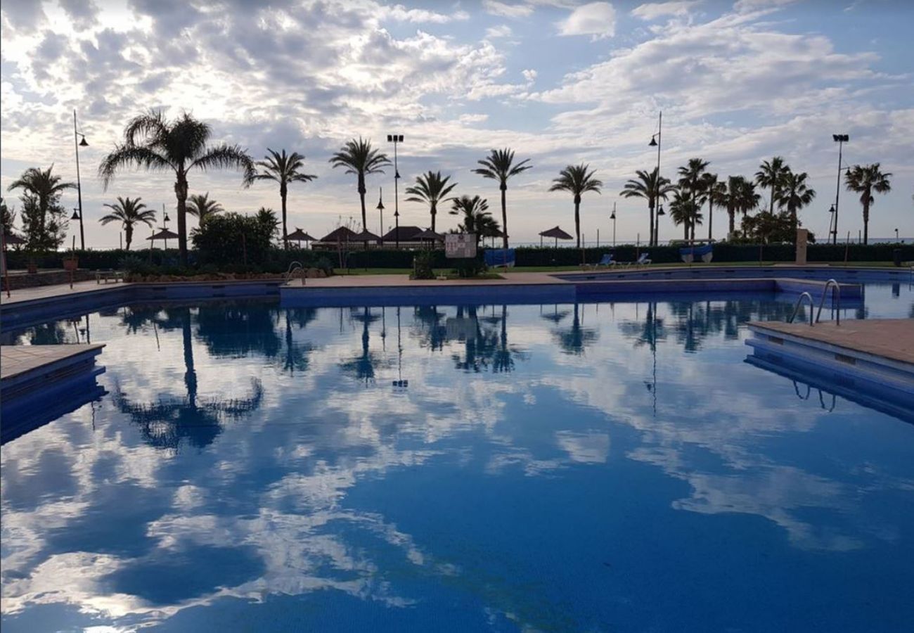 Apartment in Torremolinos - playamar 7D 2 habitaciones Apartment in Torremolinos - playamar 7D 2 habitaciones