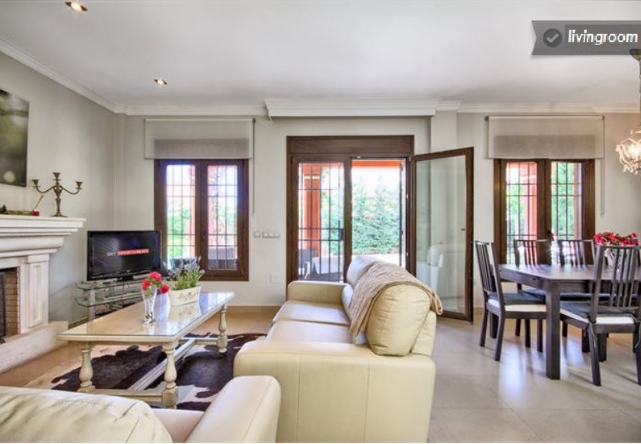 Вилла на Torremolinos - villa saudi 08 Вилла на Torremolinos - villa saudi 08